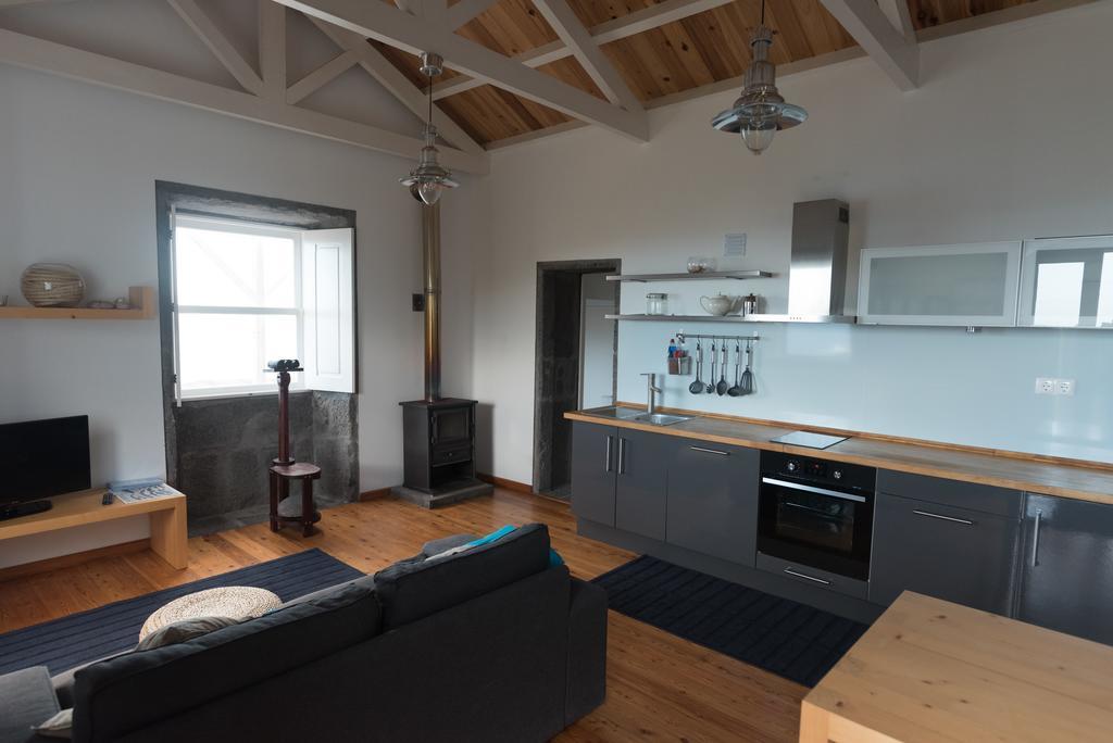 Casa Do Baleeiro Villa Calheta de Nesquim Екстериор снимка